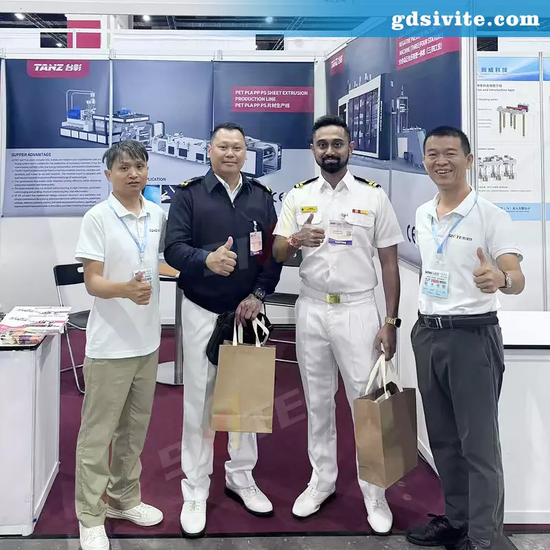 Sivite -ekstrudering, der dannernye teknologier, der blev afsløret på 2025 Vietnam Plastics -udstillingen